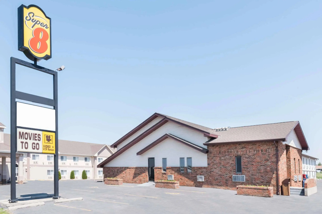 Glendive Lodge