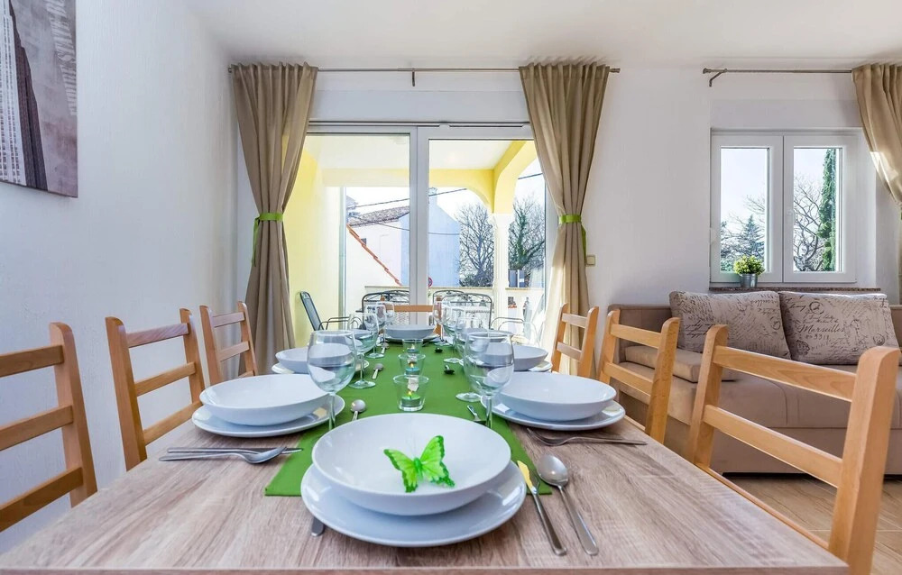Amazing Home in Dramalj With 2 Bedrooms, Wifi and Outdoor Swimming Pool