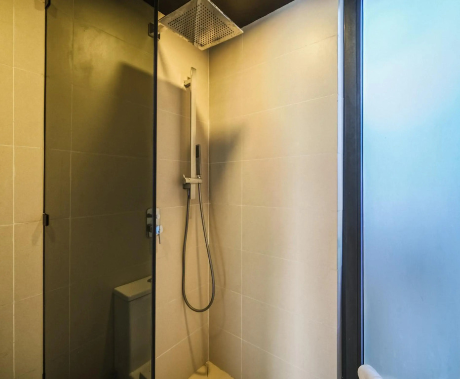 Modern 2BDR with Private Pool, Freestanding Bathtub and Views