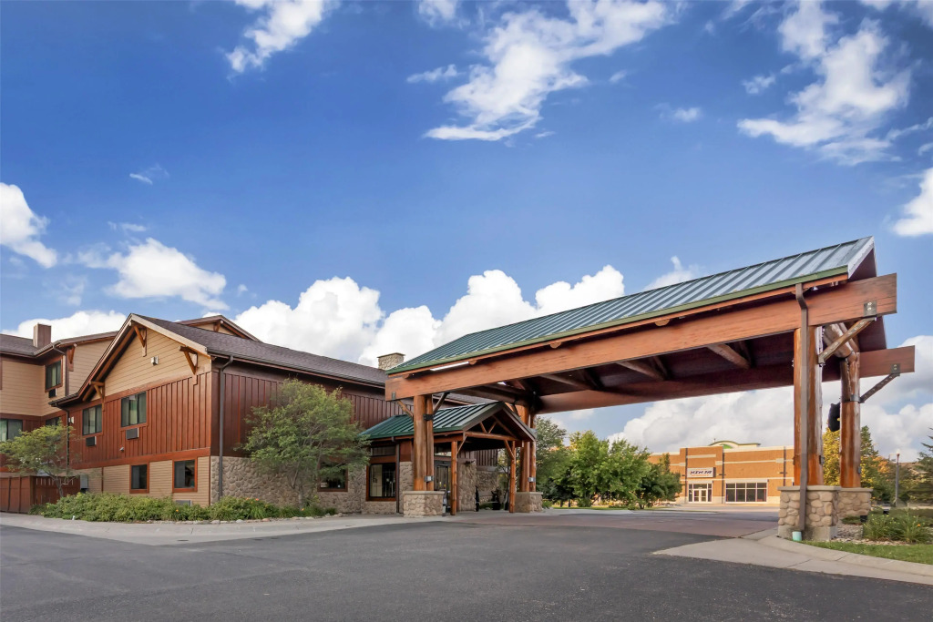 Best Western Plus Kelly Inn and Suites