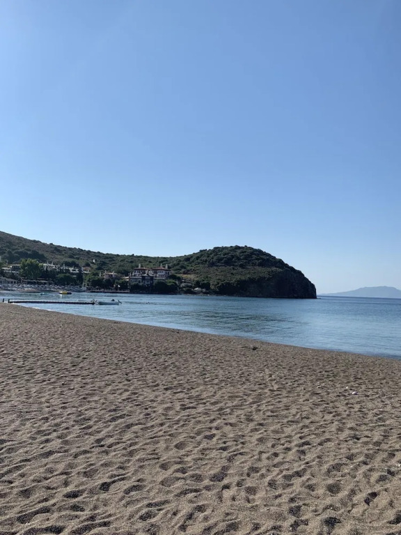 Dort Mevsim Evi