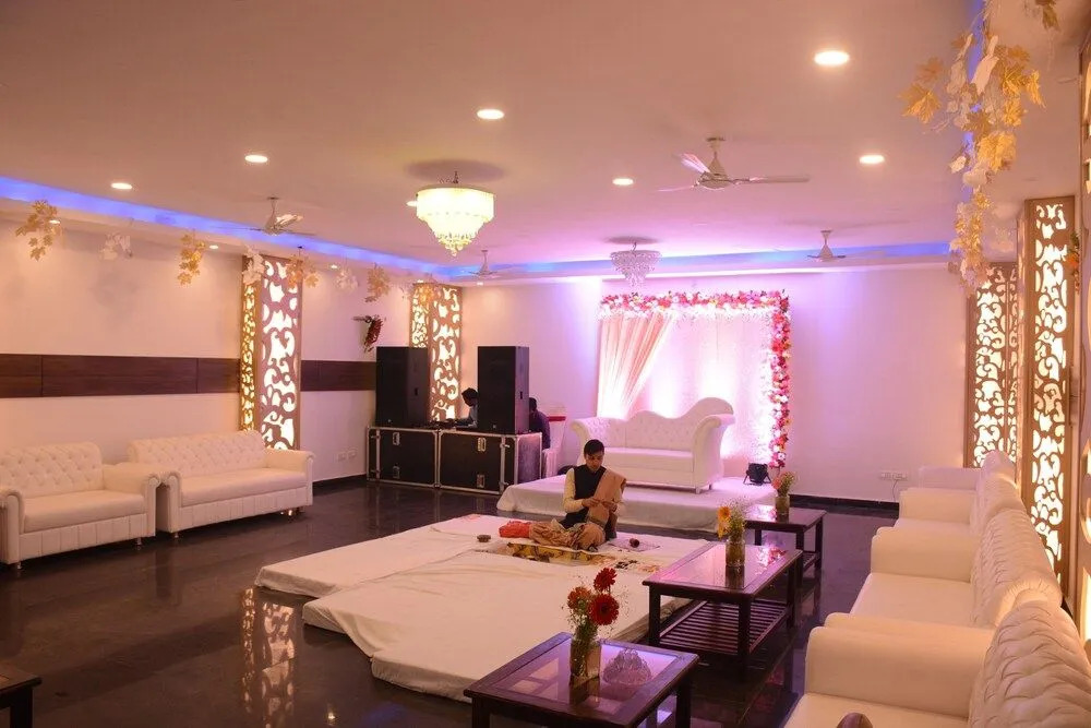 Lotus Hotel Lucknow
