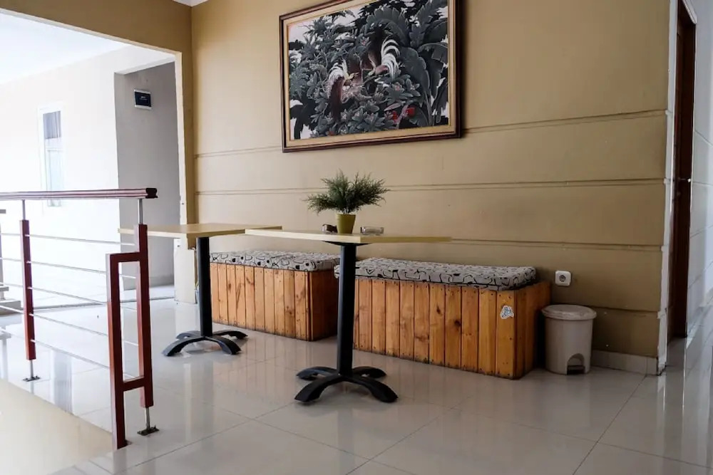 RedDoorz near Kebun Raya Bogor