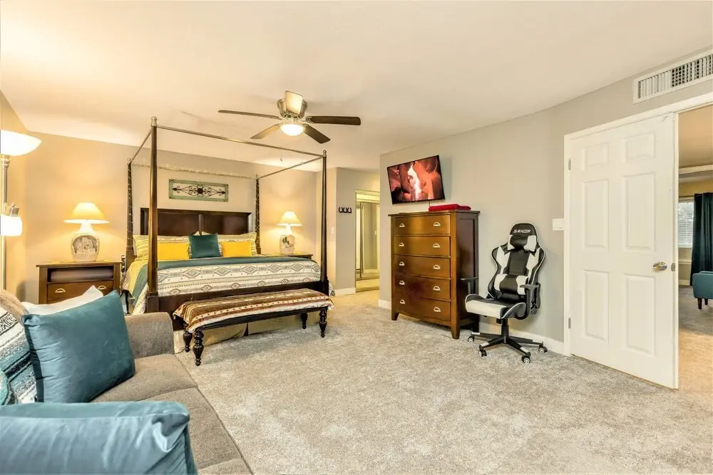 Rusty Spur by BlueBarrel Homes