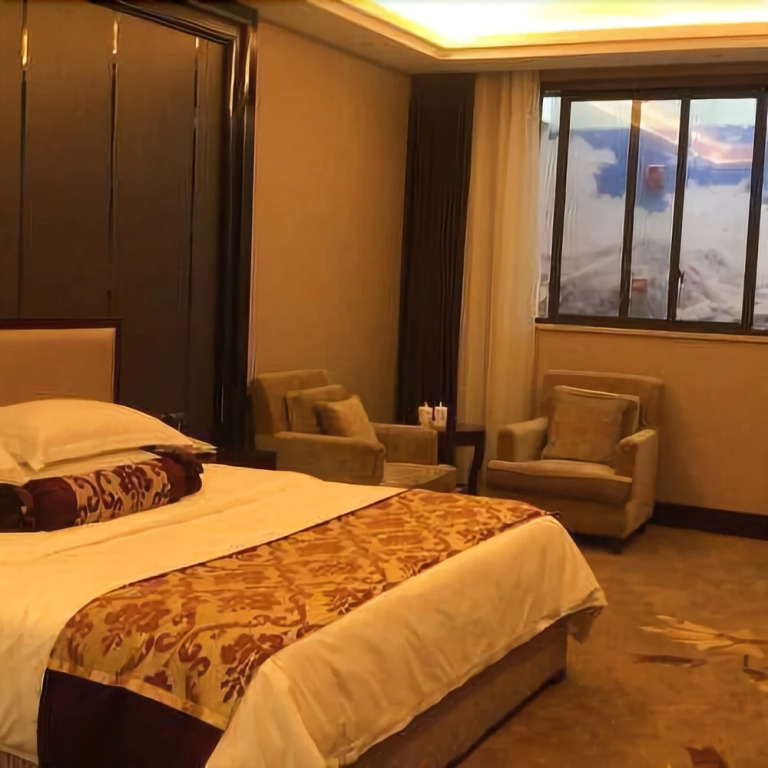 Luzhou Fengzeyuan Hotel