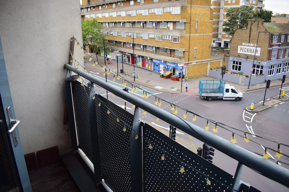 1 Bedroom Apartment In Greater London