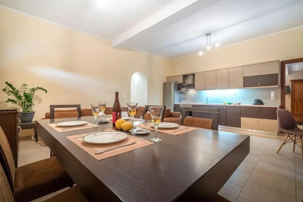 Fiorentinos Villa 2 Bedroom Guesthouse Villa With Private Pool
