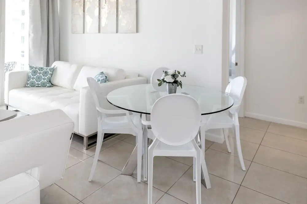 Miami World Rental - Midtown 820