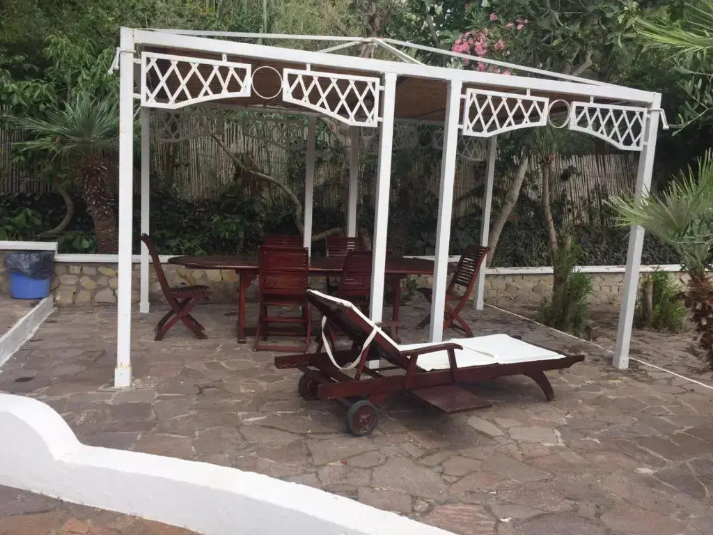 Cala Cavone Guest House