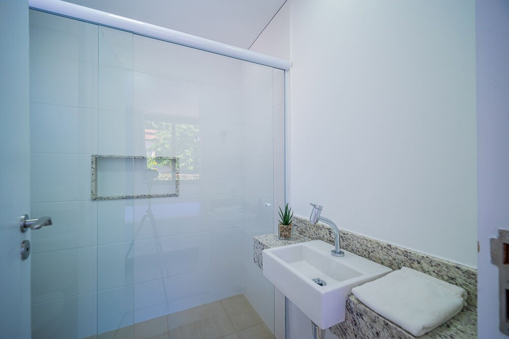 Bz96 Linda casa 4 quartos