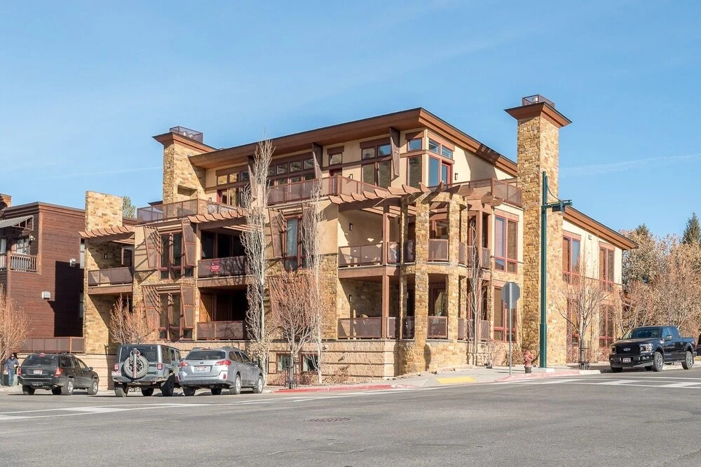 Westview Terrace #3 2 Bedrooms 2 Bathrooms Condo