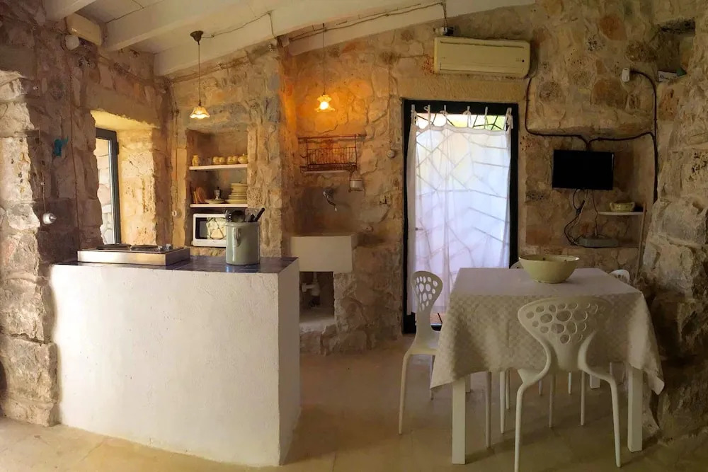 House With one Bedroom in Salve, With Furnished Terrace and Wifi - 2 k