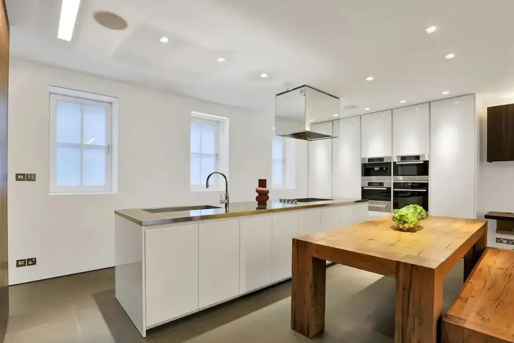 Paddington Luxury 3-bed Mews Private Cinema Gym
