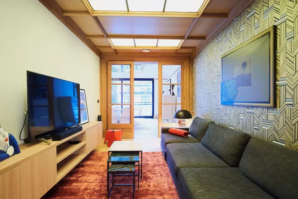 B&B Suites 124