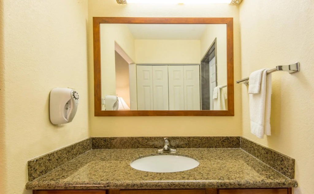 Staybridge Suites Phoenix Glendale Sports Dist by IHG