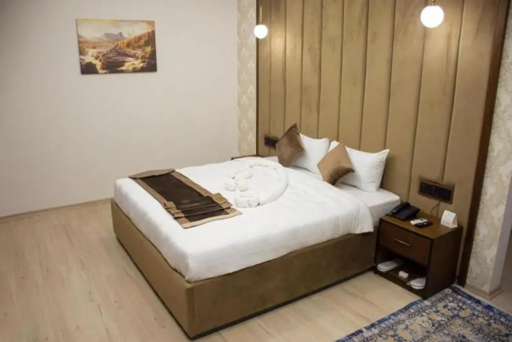 Blue Moon Hotel