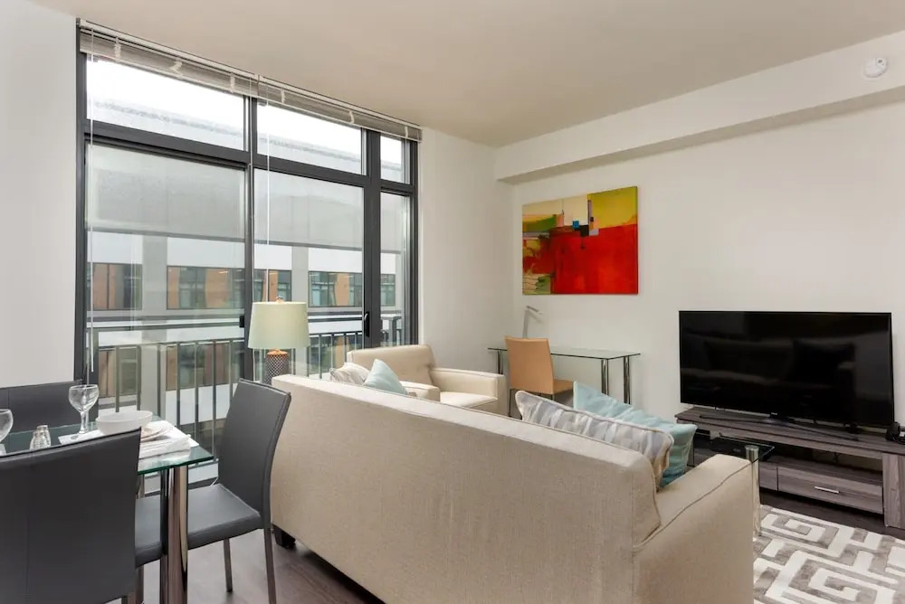 Global Luxury Suites in Ballston
