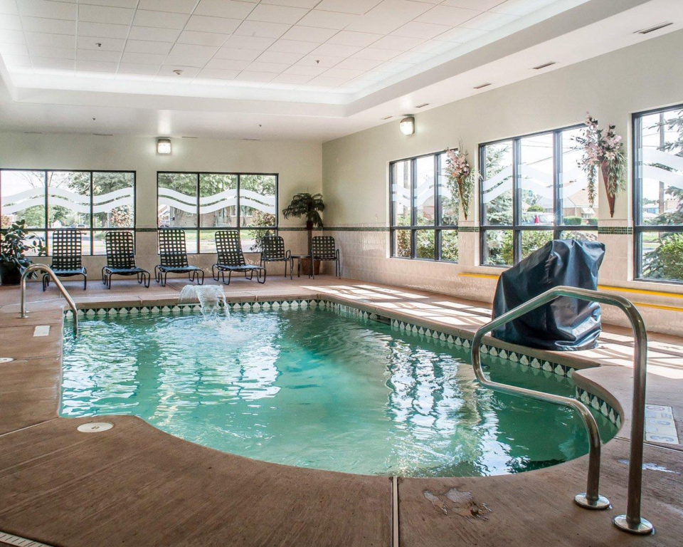 Quality Inn Near Walden Galleria Mall