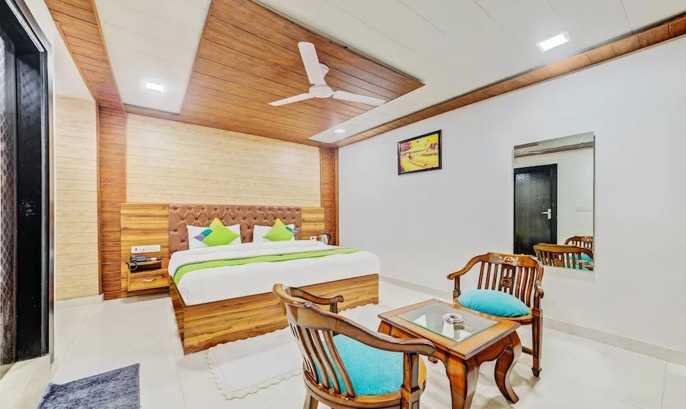 Hotel East Stay IGI Airport Delhi