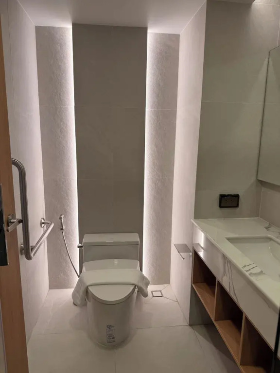 Aston Hotel Pattaya