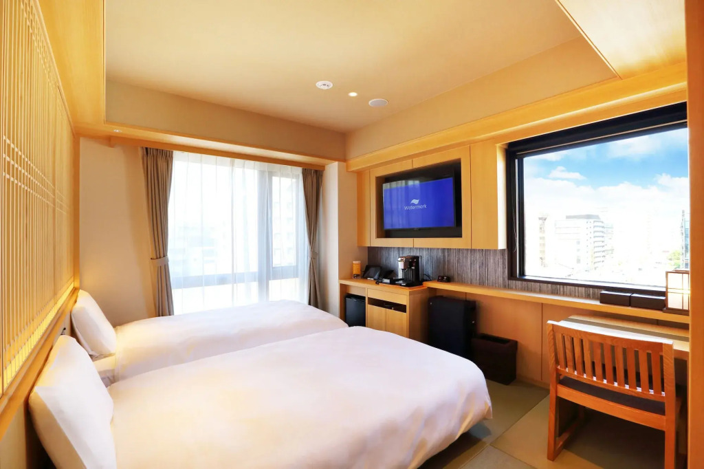 Henn na Hotel Premier Kyoto Gojo Karasuma -Formerly Watermark Hotel Kyoto