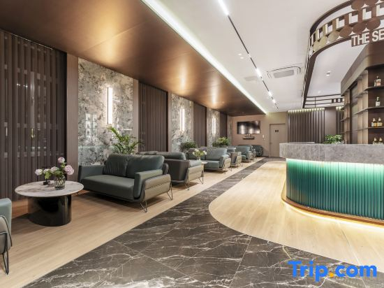 The Senven Stars International Hotel