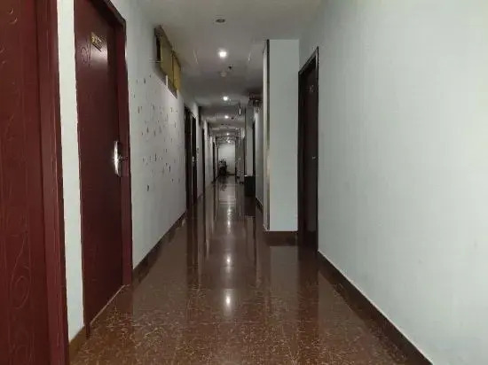 No.1 hotel