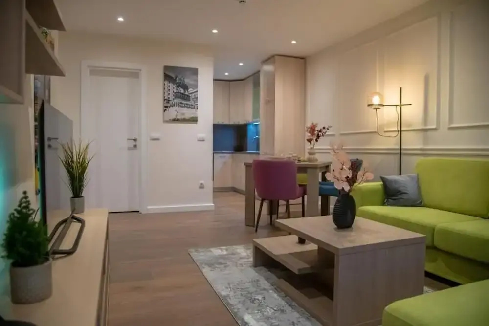 Apart Hotel Maksimum