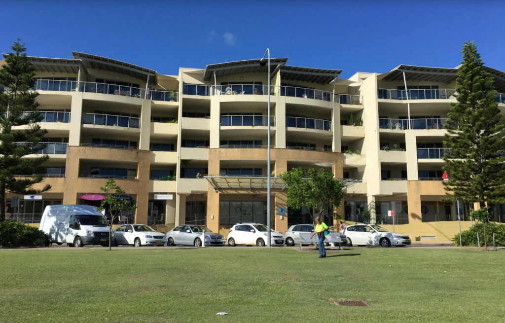 Riverside Apartments & Hotel