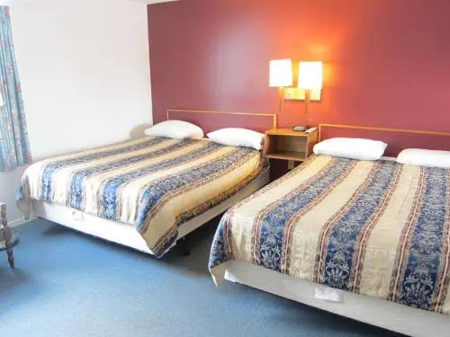 Hampton Harbor Motel