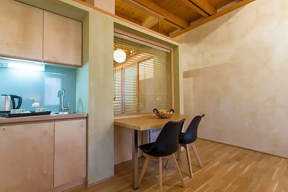 Polixenys Suites