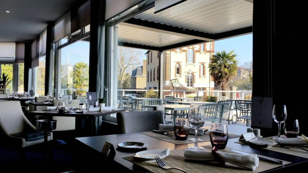 Le Grand Hôtel de Mayenne - Logis hôtels restaurant
