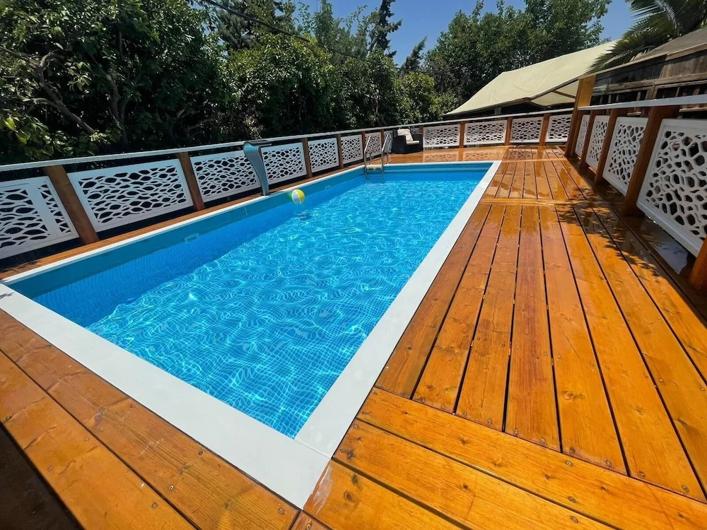 Neve Bar boutique hotel in the village