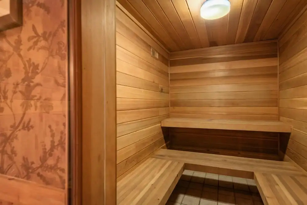 A Wolf's Den - 4 Br Cabin