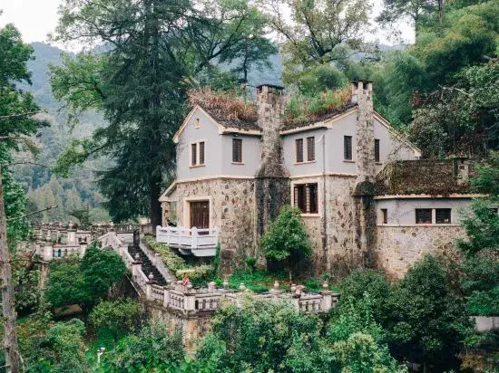 Liuchunwu Resort in Tianmu Mountain