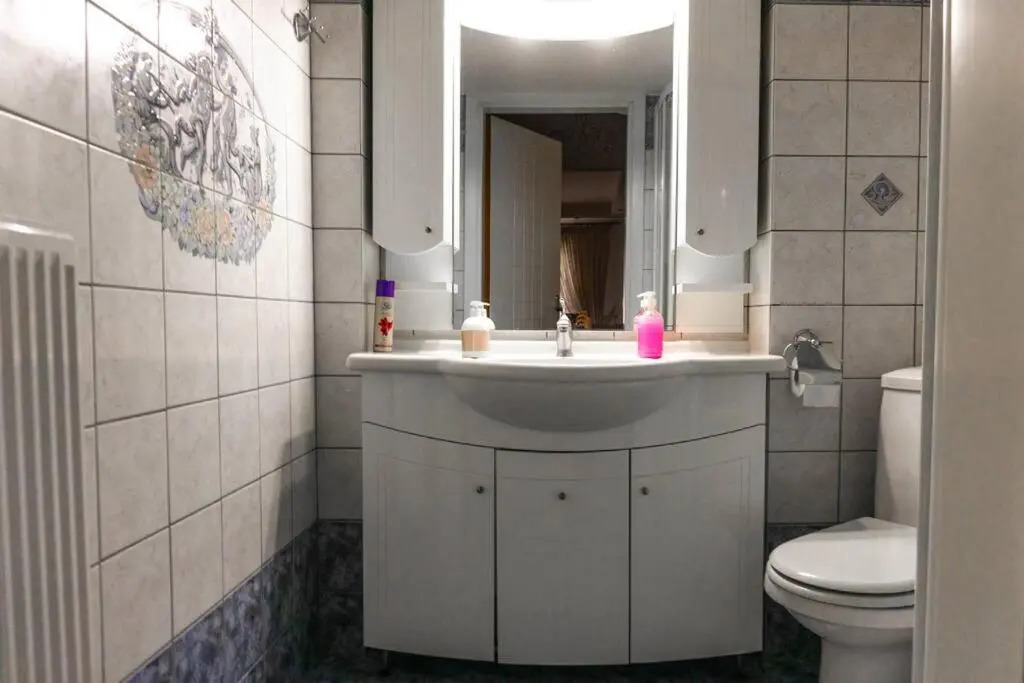 2 bedroom holiday flat, renovated, in the centre