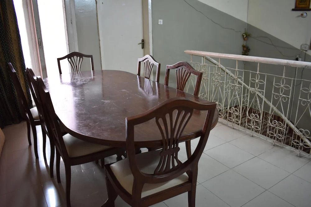 Grand Inn Guest House