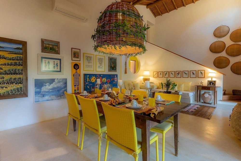 142D Casa com 03 Suítes em Trancoso