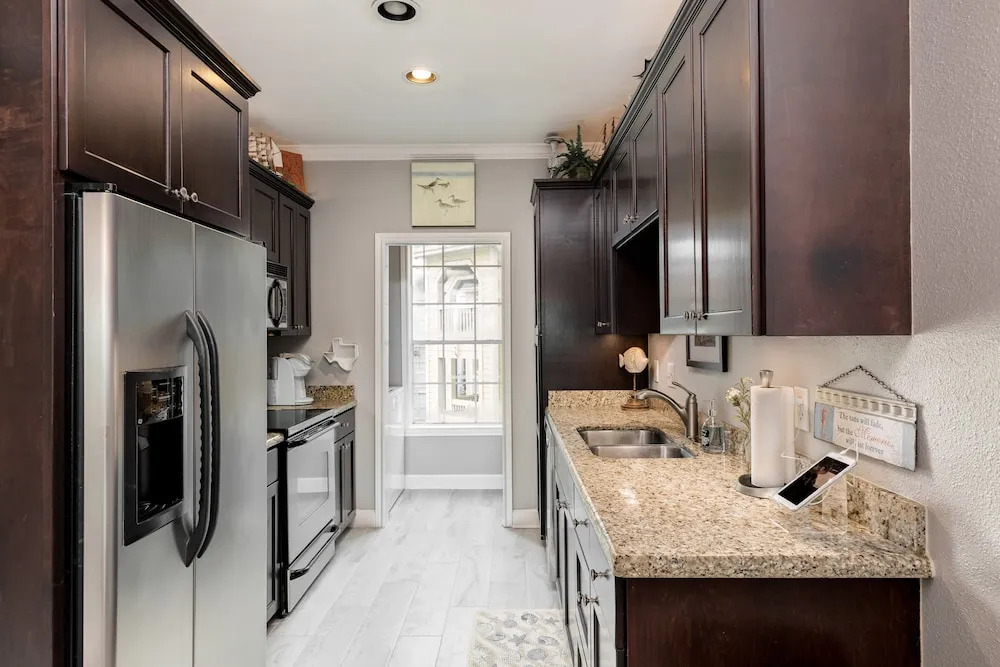 Seawall Condo Unit #626 2 Bedrooms 2 Bathrooms Condo