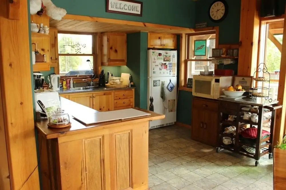 Sunny Rock Bed & Breakfast