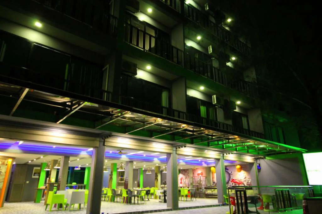 Rooms Republic