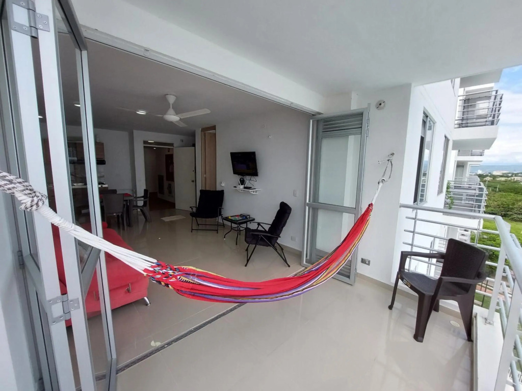 Apartamento Aqualina Orange Piso Octavo Vista a Piscina