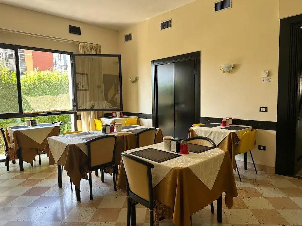 Hotel Raffaello Venice