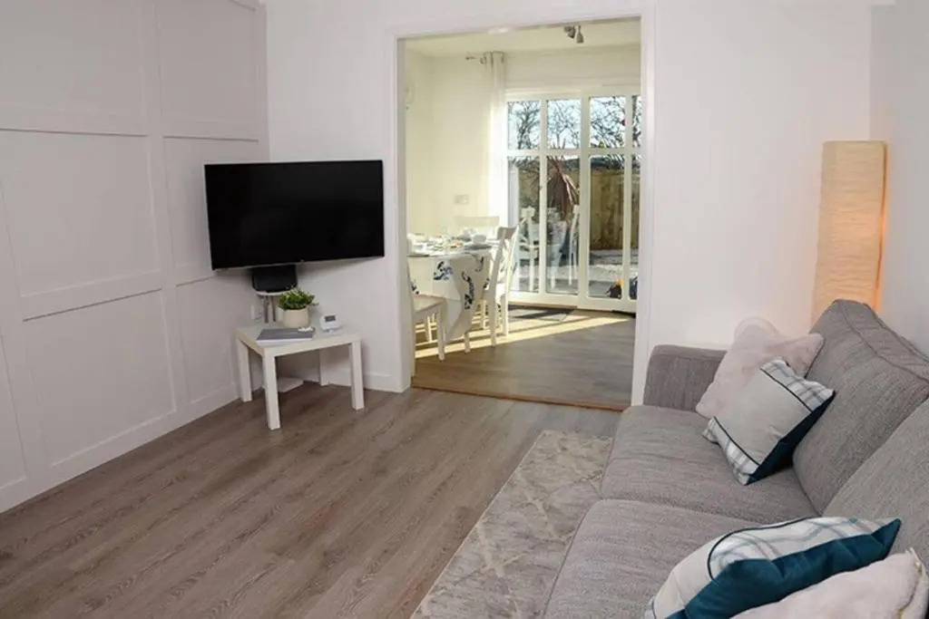 StAndrews- Sleeps4- FamilyFriendly- NewlyRenovated
