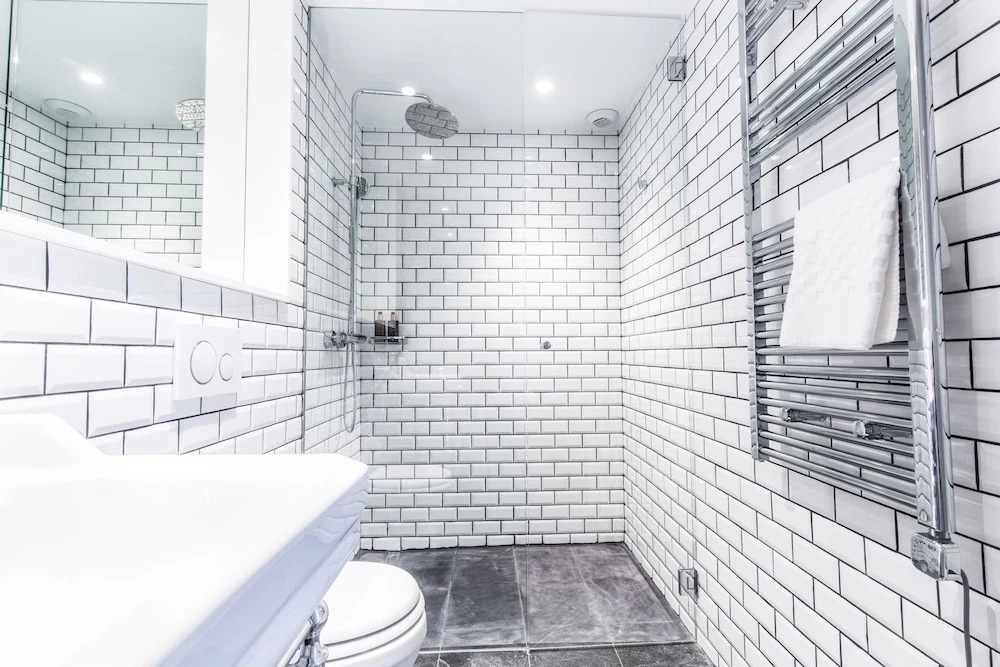 Terreno Suites