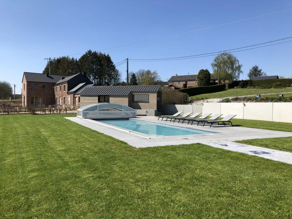 Holiday Home in Durbuy With Pool & Sauna
