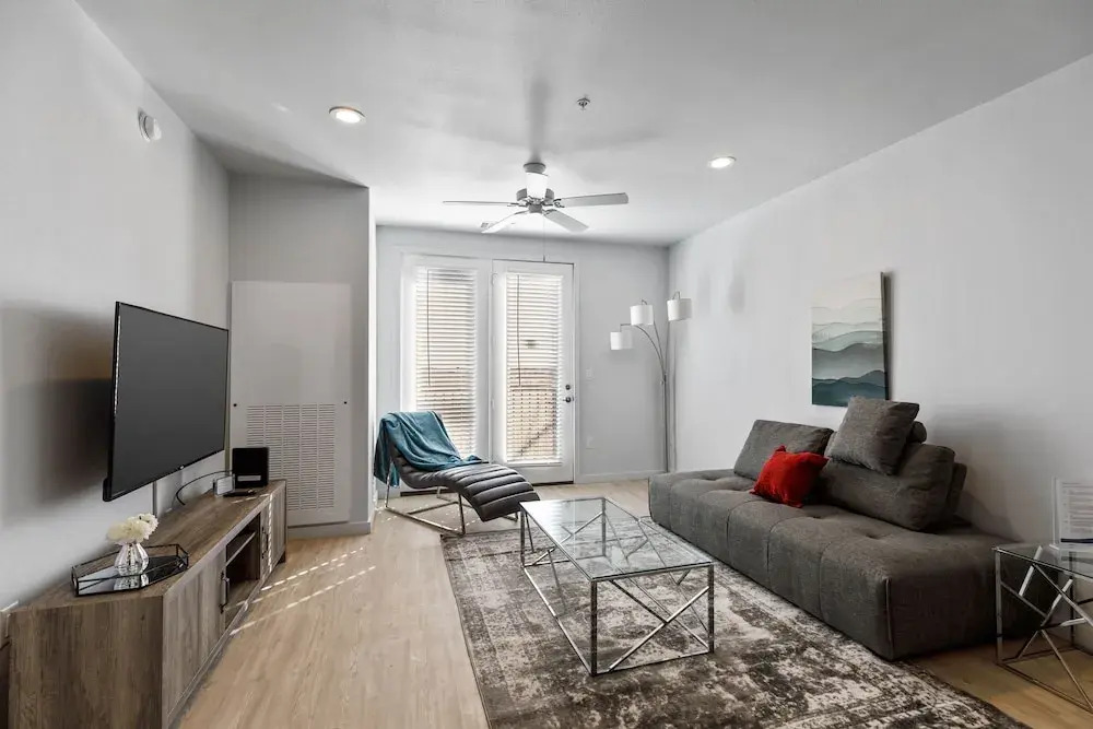 New Luxury Apartments by Barsala