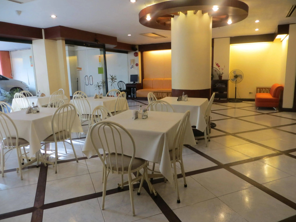 Paragon Suites