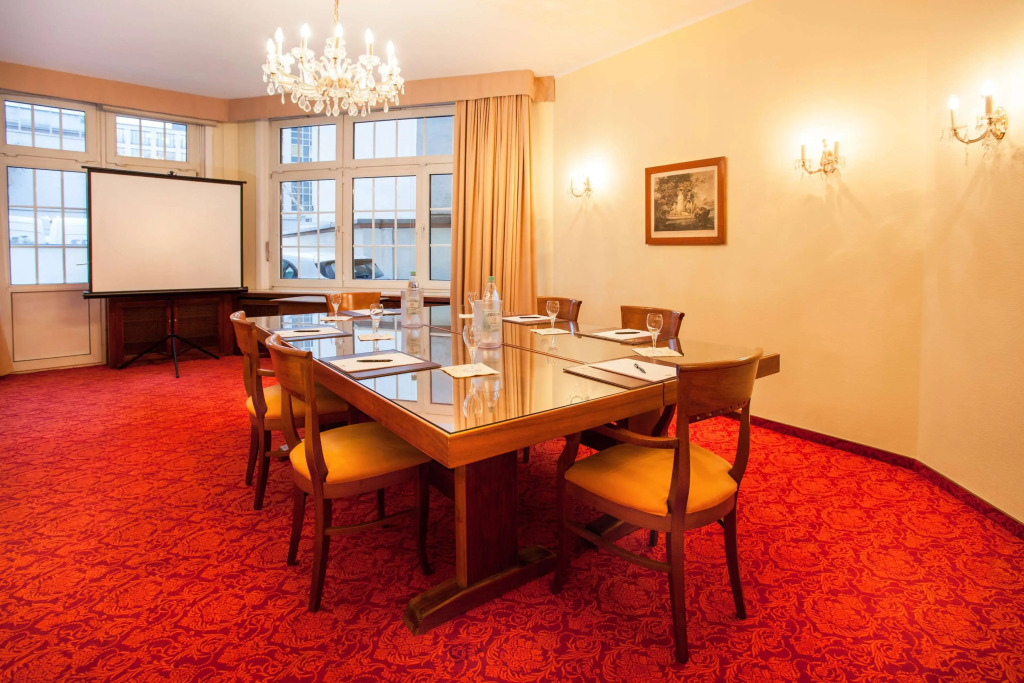 Centro Hotel National Frankfurt City, Trademark Collection by Wyndham