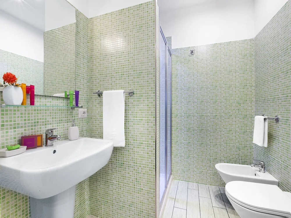 Modern Studio 3 Minutes From the Old Port!